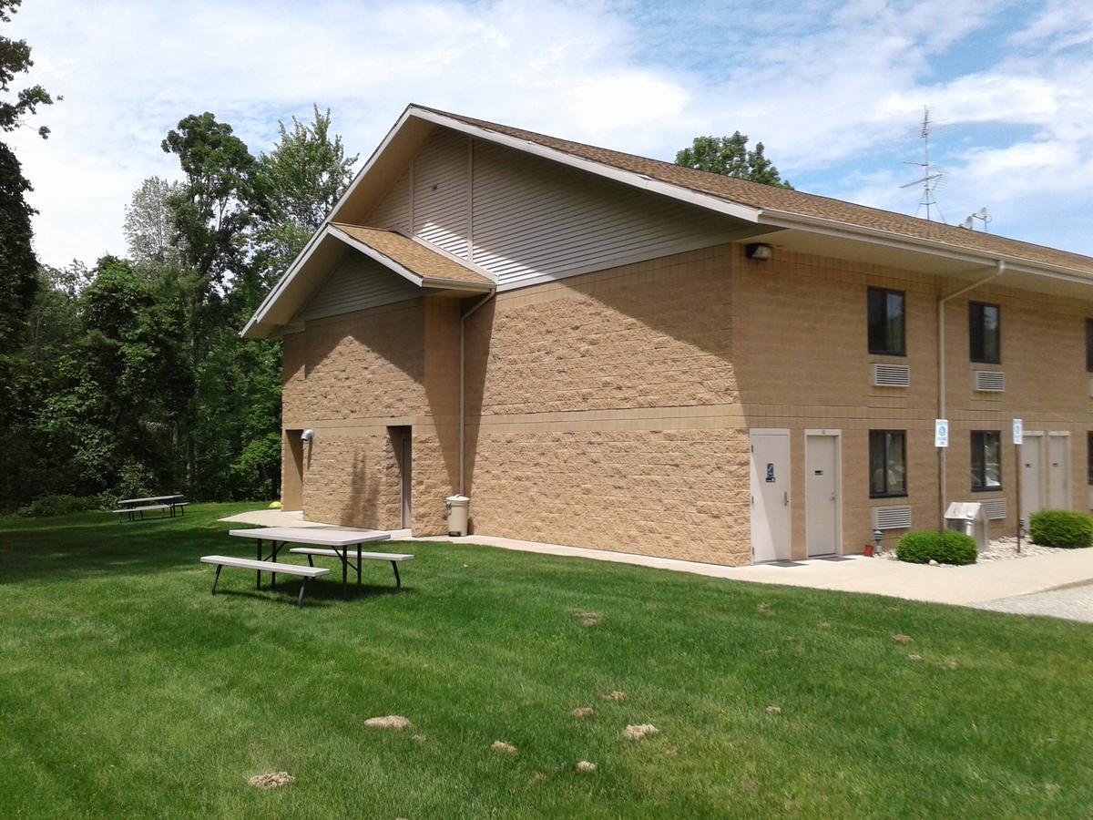 Oakridge Motel Newaygo Eksteriør bilde